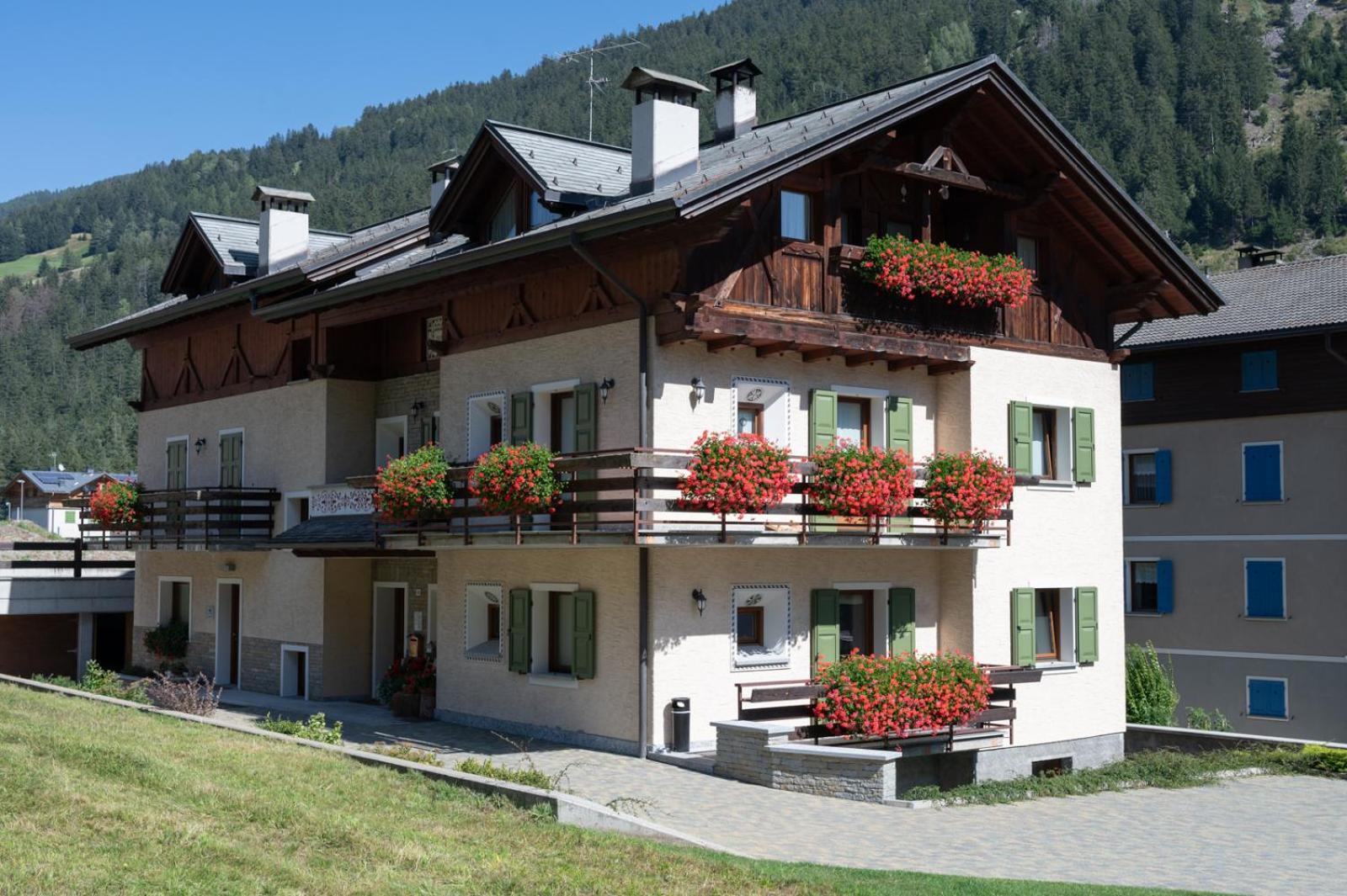 Apartament Casa Le Rondini Valdisotto Zewnętrze zdjęcie